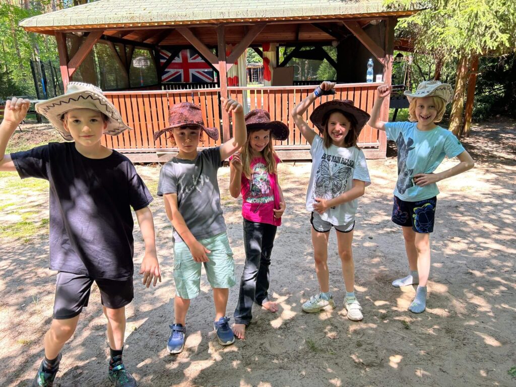 b849b4e9-4e8c-4b4b-a382-151da824cb12